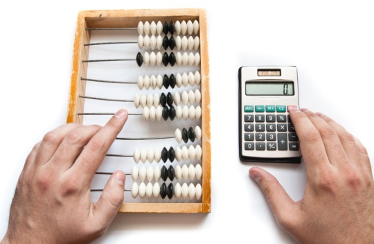 Abacus vs Calculator