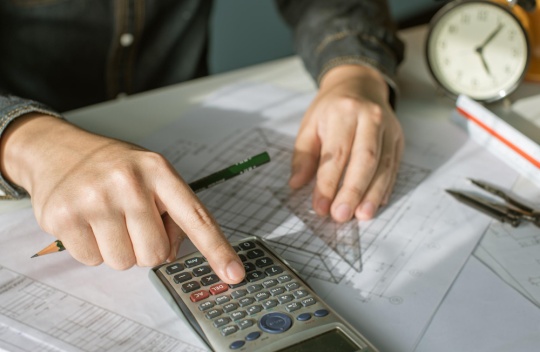 Who Invented The Calculator A Journey Through History Calculator Plus