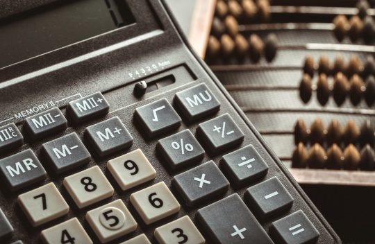 who invented the calculator